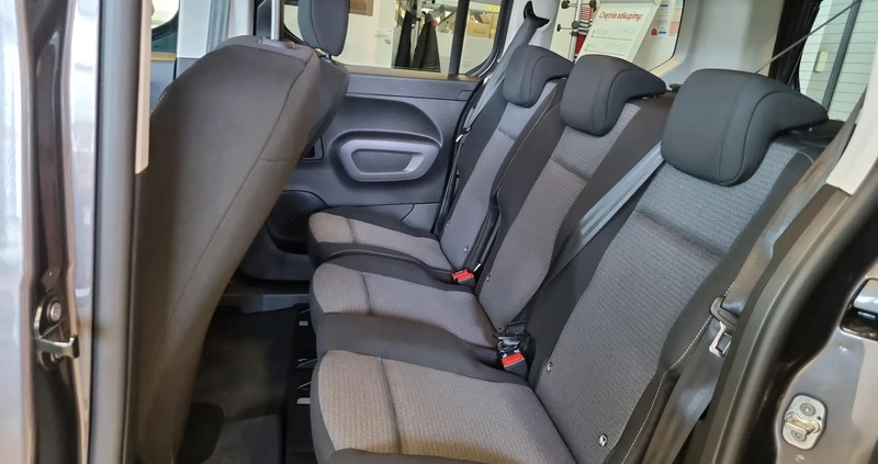 Toyota Proace City Verso cena 117100 przebieg: 5, rok produkcji 2023 z Warszawa małe 92